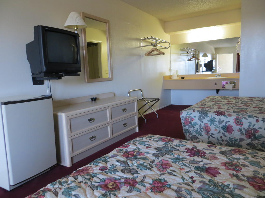 Beach Inn Motel Хантингтон-Бич Экстерьер фото